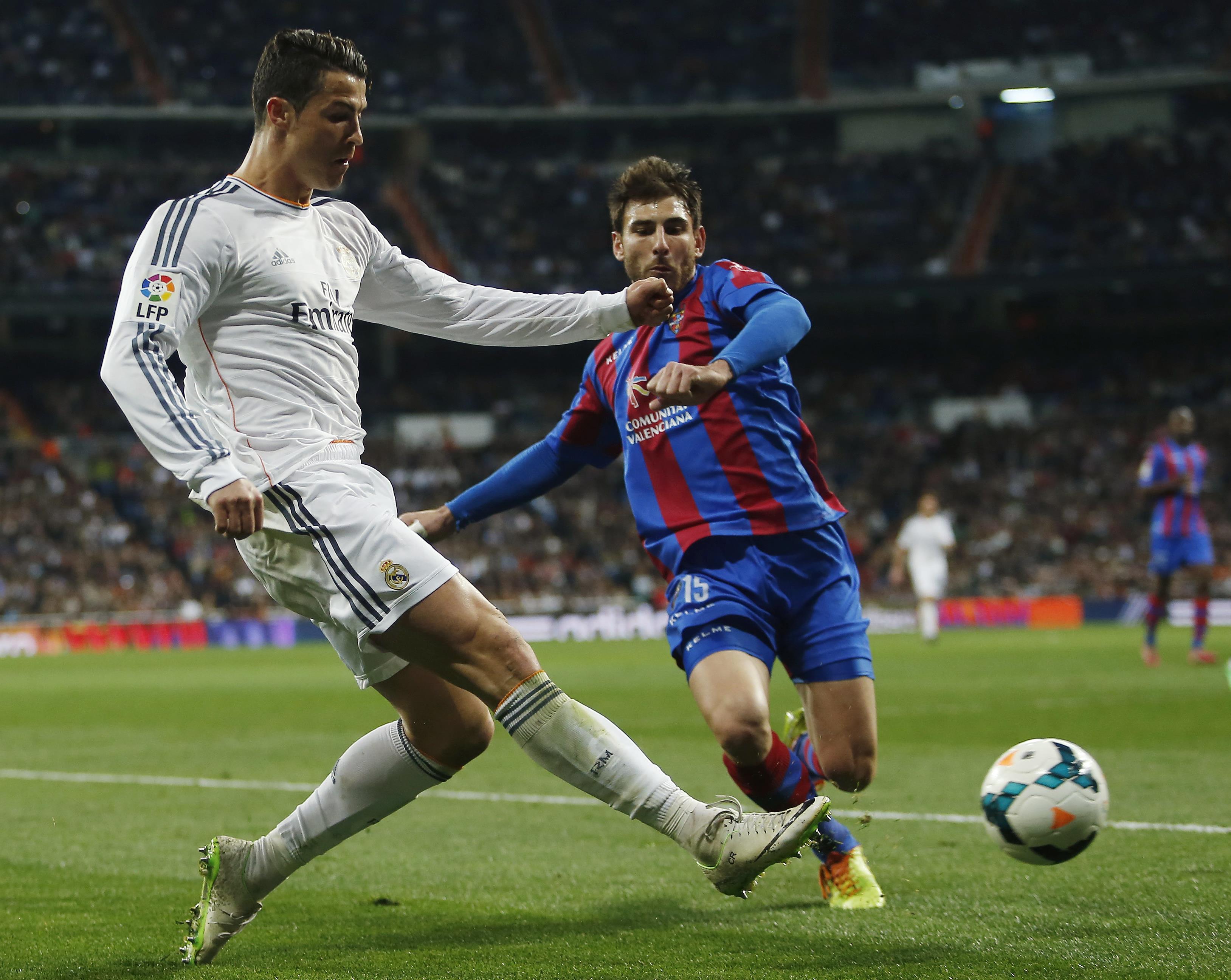 Παίκτης της Λεβάντε έως το 2016 παρέμεινε ο Νίκος Καράμπελας